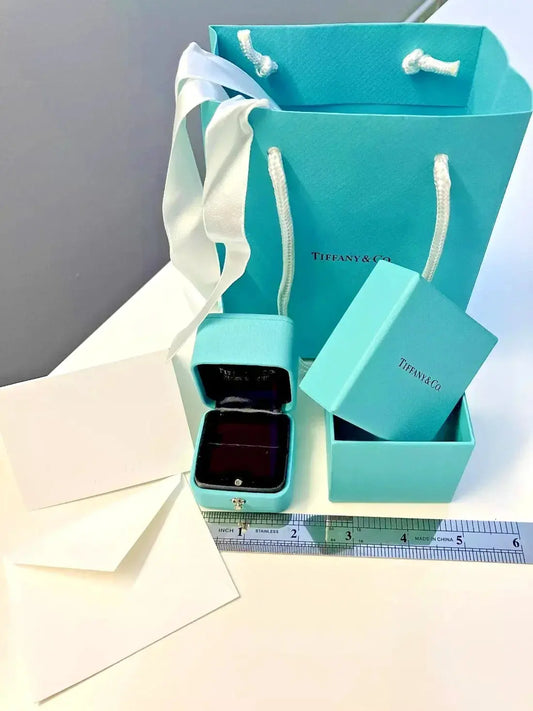 Authentic Tiffany & Co. Engagement Ring Presentation Box Set with Outer Box, Pouch & Certificate Folder NORTH WAVE   SCENTORA